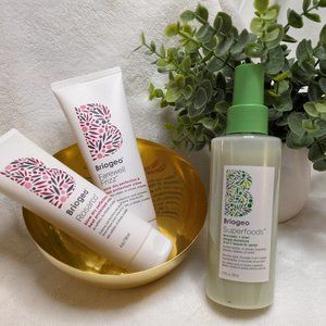 🌸 (x3) Briogeo Bundle (1) Mega Moisture Leave-in Spray (2) Blow Dry Heat Creme